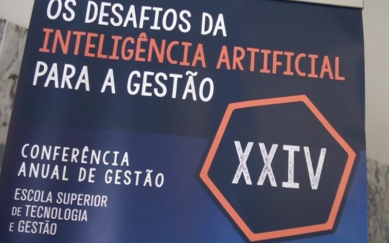 Imagem de cartaz com a informação sobre a 24ª conferência de gestão da ESTG do Politécnico de Leiria, realizada dia 16 de maio de 2019, sobre "Os Desafios da Inteligência Artificial para a Gestão".